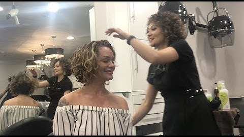 Step By Step Curly Hair Styling With DevaCurl