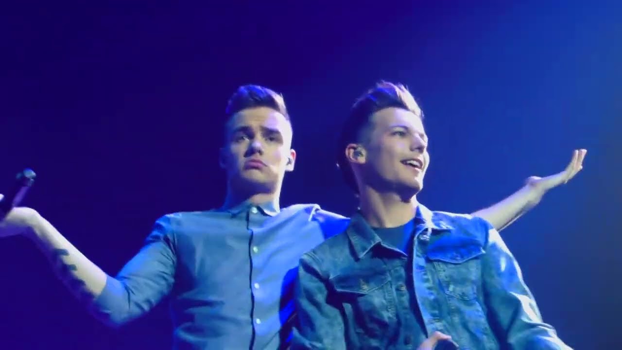 One Direction - She's Not Afraid 5/4/2013 London Front Row