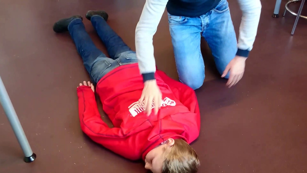 Stabiele zijligging - YouTube