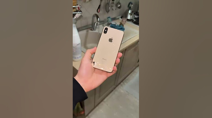 IN CASO LO SMARTPHONE TI CADA IN ACQUA…
