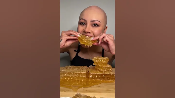 Eating raw honey 🍯 #asmr #honey