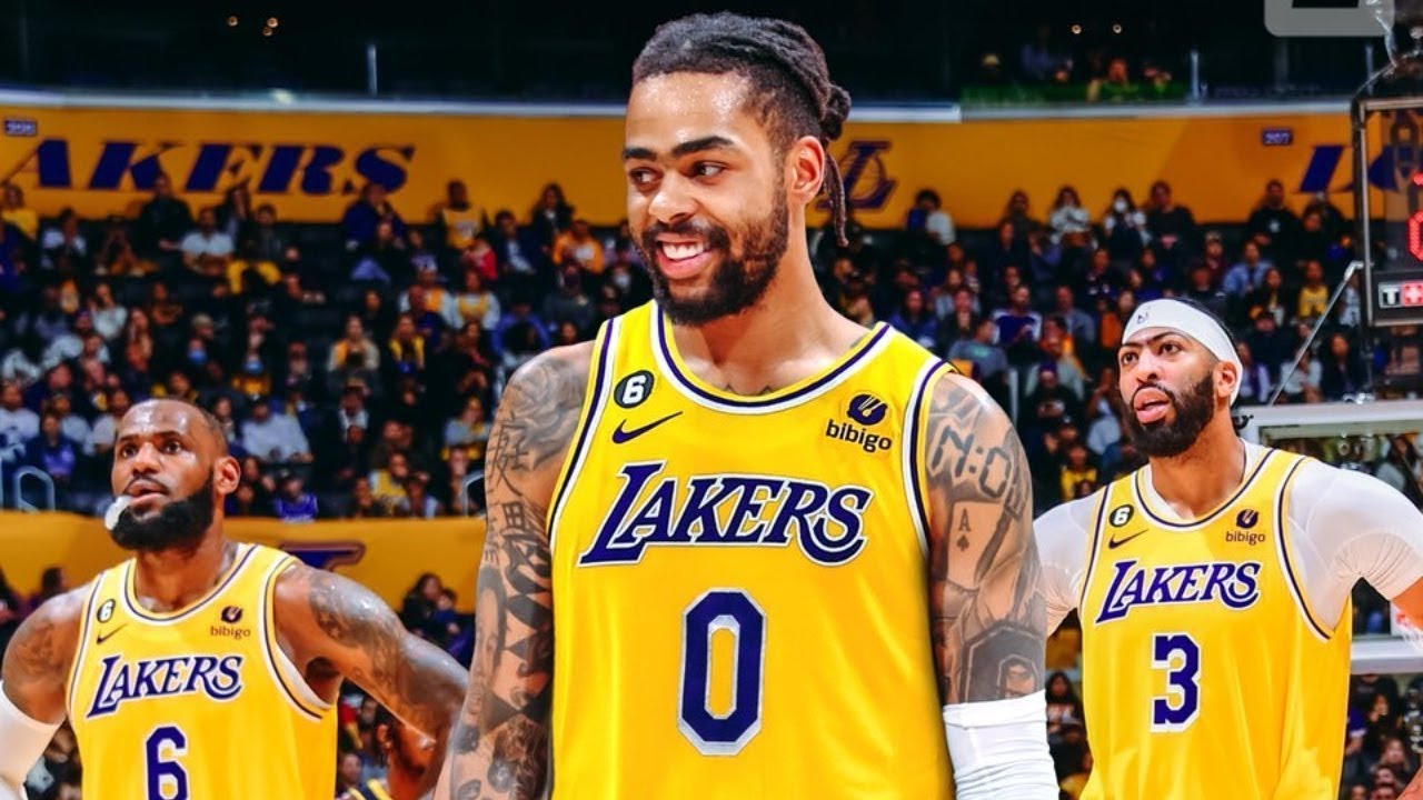 New Look Lakers!