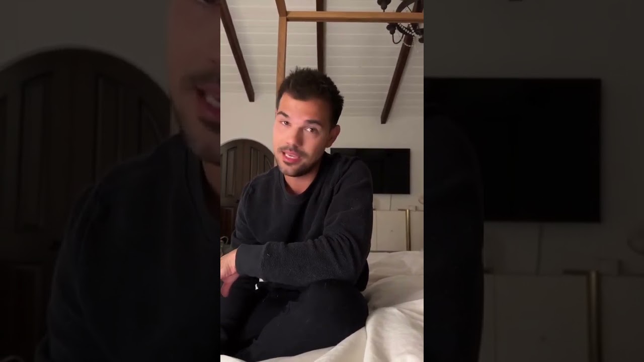 Taylor Launter Singing Shark Boy And Lava girl to his wife 