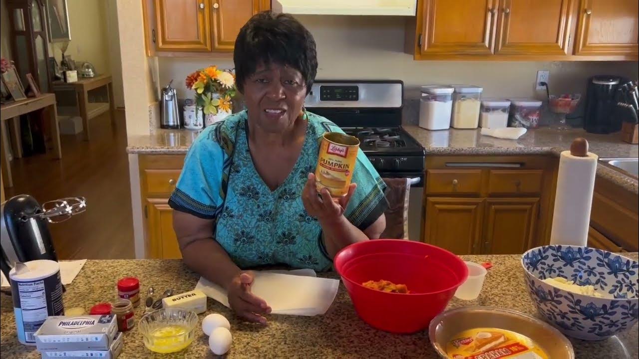 Grandma Gloria Wow Wow Wow Pumpkin Cheesecake - YouTube