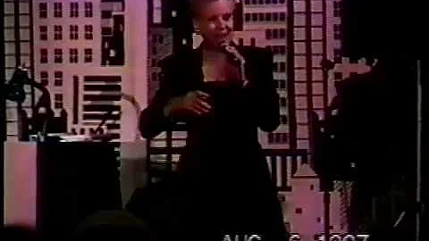 Christel Alexander - CABARET - live on stage in Fa...