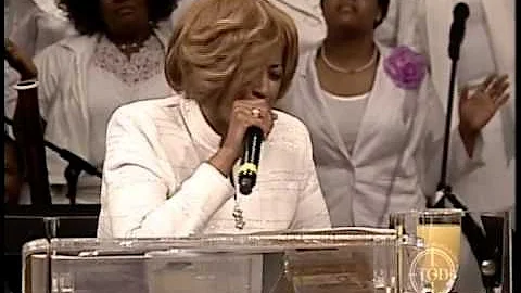 What is it That Keeps You Coming Back for More - Dorinda Clark Cole Part 6