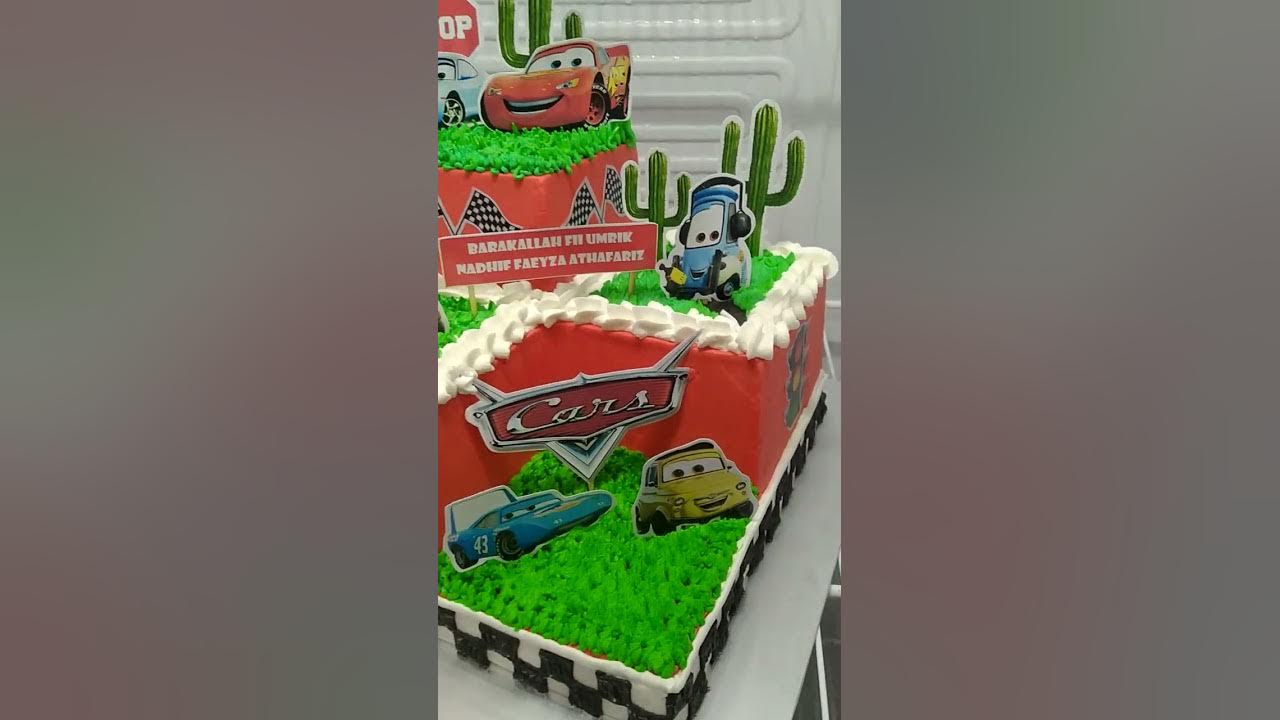 BIRTHDAY CAKE |CARS |LIGHTING MCQUEEN
