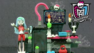 Monster High Creeperific Lab from MEGA Bloks