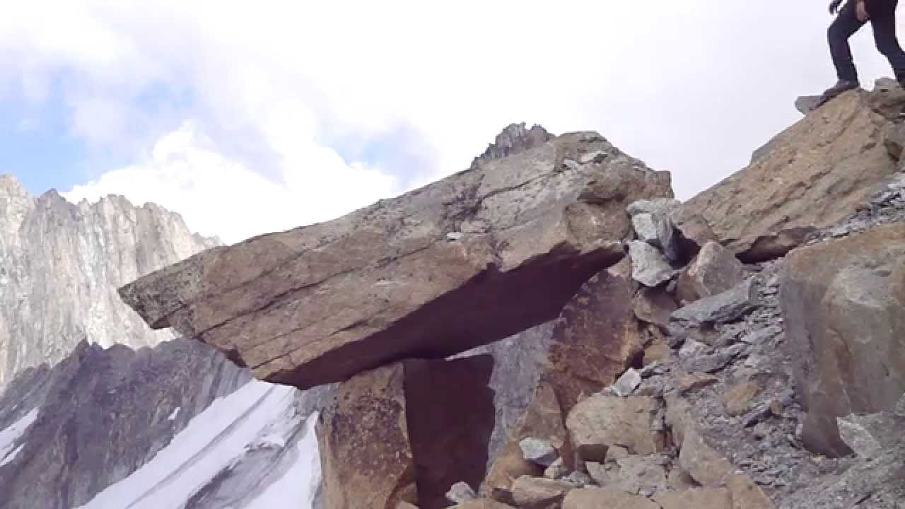 Steintisch am Galenstock