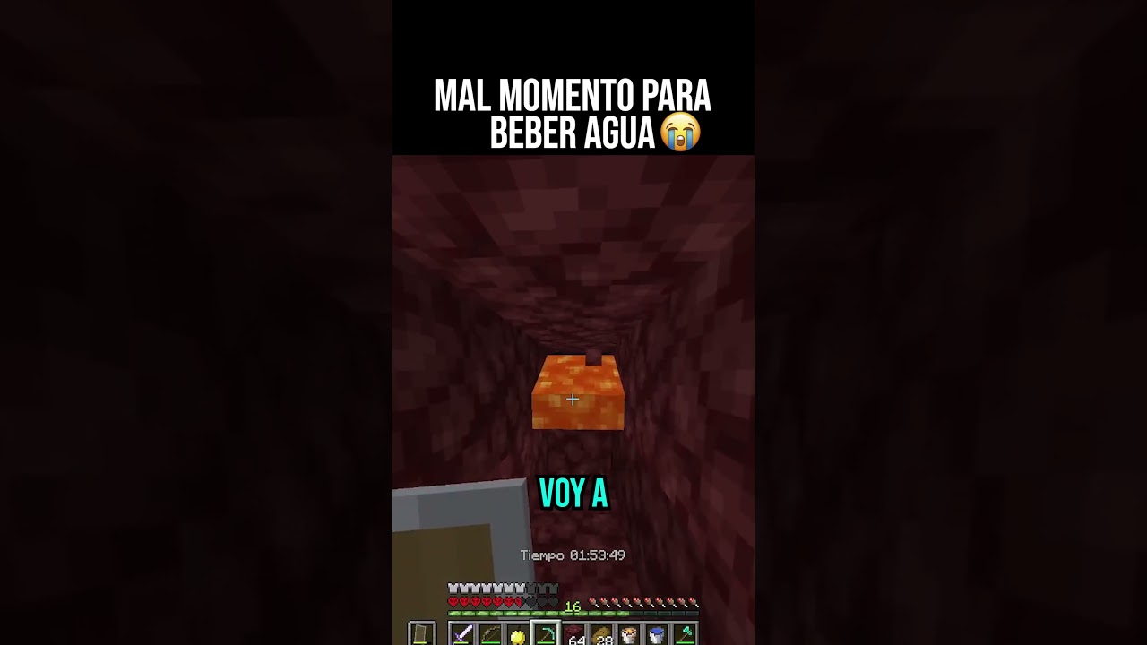 Mal momento para beber agua😭 #minecraft #humor #memes