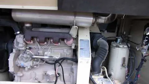 Lot #0105: 2005 Ingersoll Rand P185JD Portable Rotary Screw Air Compressor