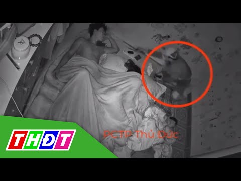Video Ngủ say, 2 vợ chồng bị trộm lẻn vào phòng 