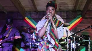 Hempress Sativa - Made I Whole (Live in Kingston)