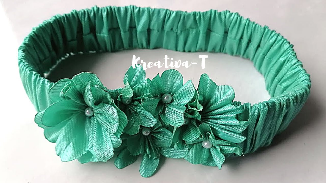 Vincha scrunchie floral. Accesorio para el cabello. Scrunchie headband