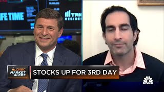 Unlikely Facebook excluded from ESG investments: Fmr. BlackRock exec