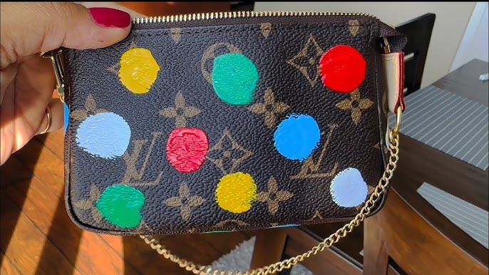 Louis Vuitton Pochette Cles Coin Clutch Bag