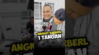 angkat barbel 1 tamgan 😱😂‼️🔥 #idealiscore #funny #berfikirsecaralogika