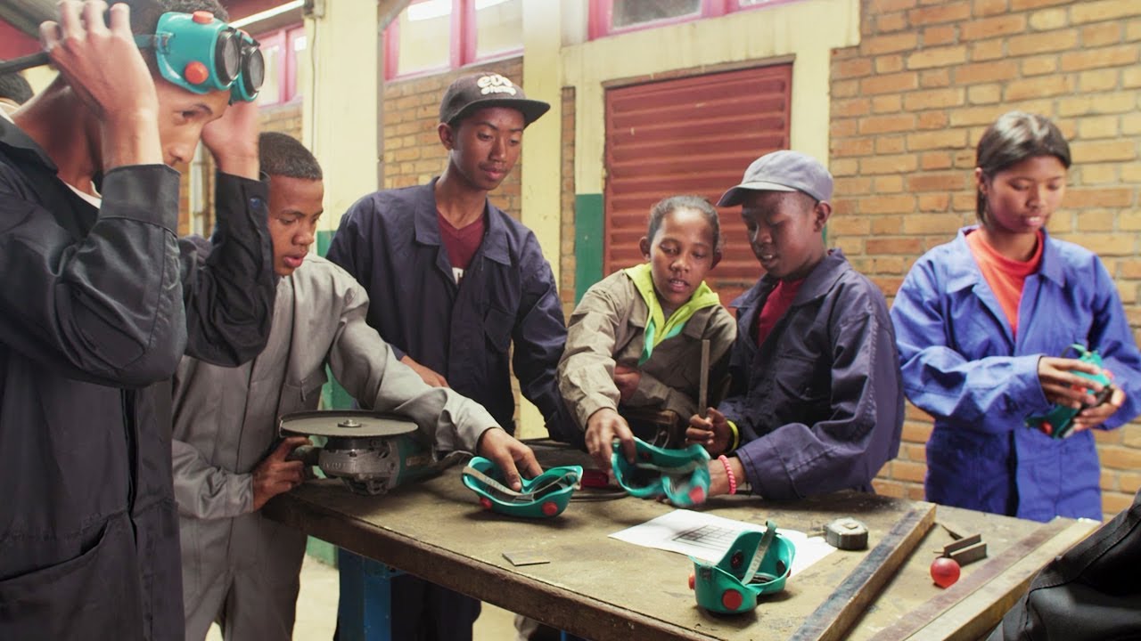 Lacoste Foundation, Caritas & Aquarelle team up for the young people of Madagascar
