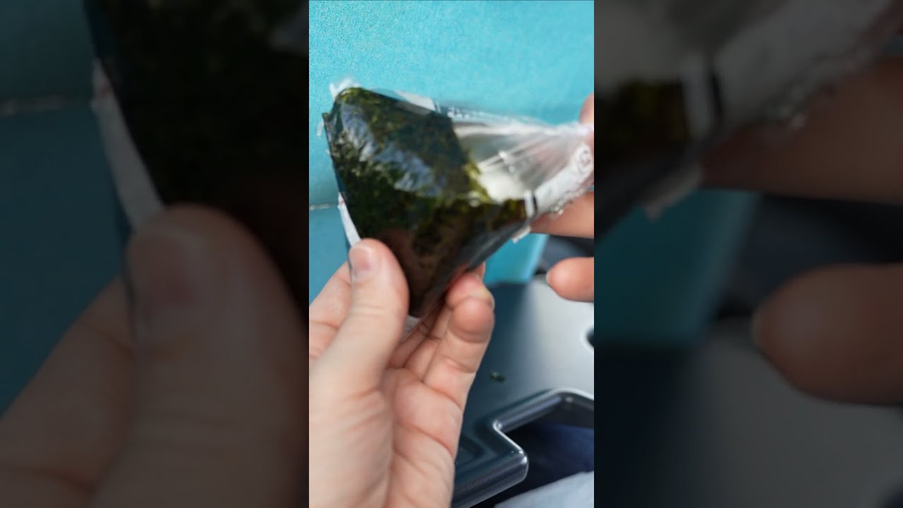 HOW TO OPEN a Riceball 🇯🇵 - YouTube