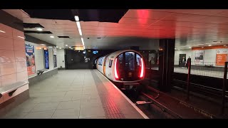 Exploring the Glasgow Subway!