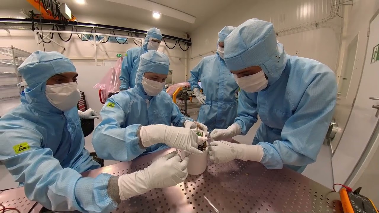 XAMS detector installed in de R&D setup of Nikhef’s cryo-lab