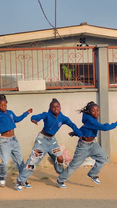 Ogba triplet #ogba #viralreels #123 #suscribe #dance #triplets #help