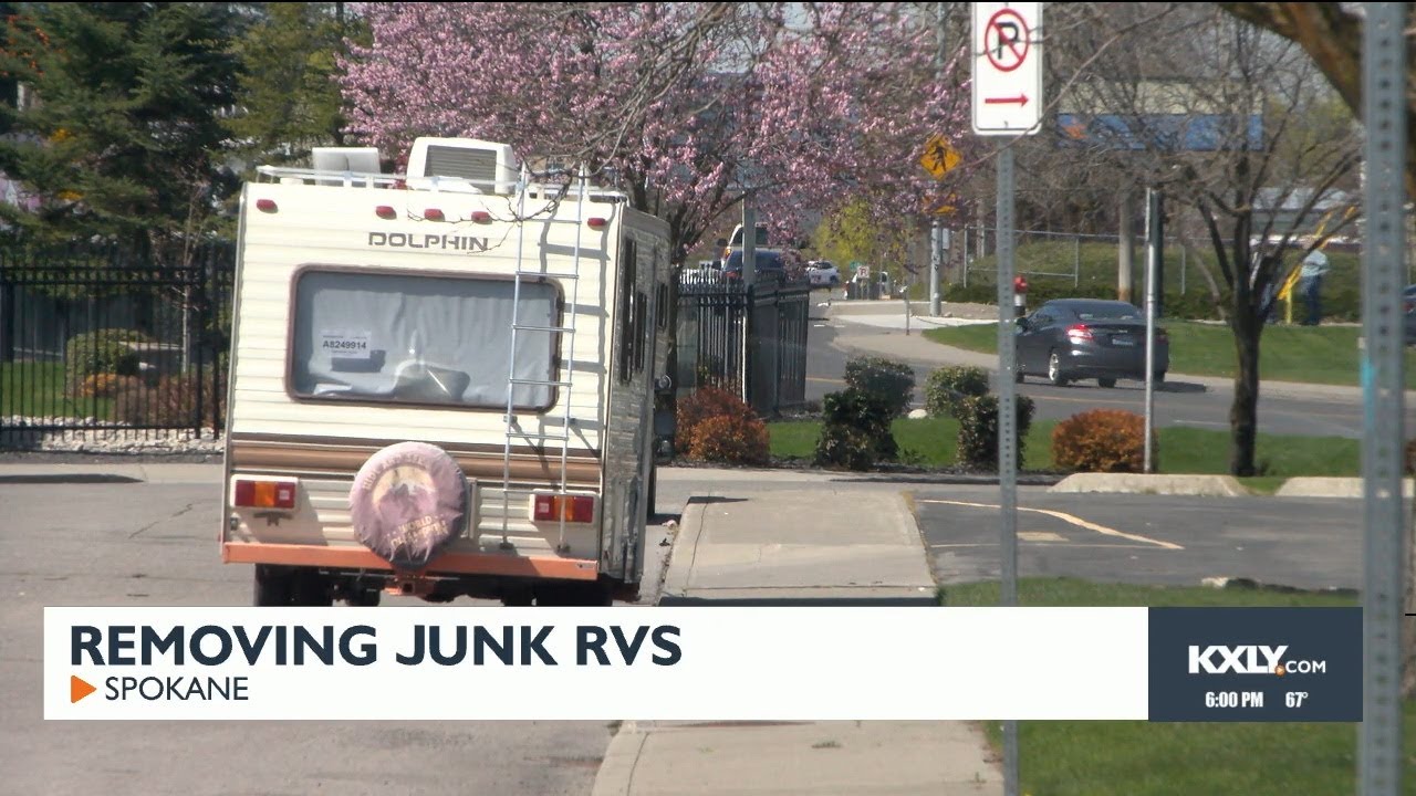Junky Rv Removing junk RVs - YouTube