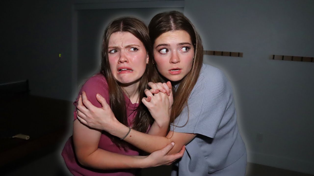 В нашем особняке водятся привидения?