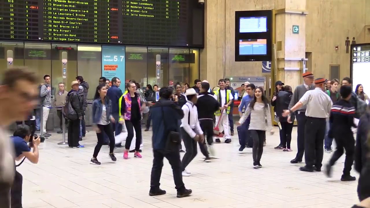 IFLC Belgium-Flashmob Brussels train station//Oliveira Martaona