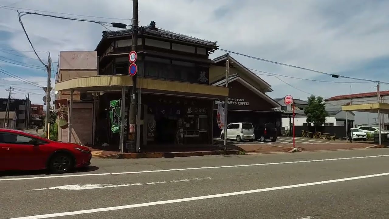 新潟県新潟市中央区沼垂東３丁目 / 250718✨昭和レトロな市場の面影と、若きクリエイターの感性が融合した「リノベーションの聖地」✨