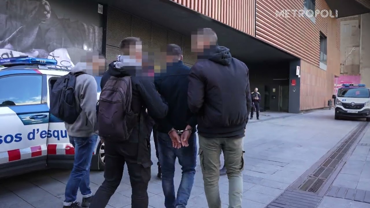 Así es el Grup Titani de los Mossos, los cazadores de ladrones de relojes de lujo en Barcelona