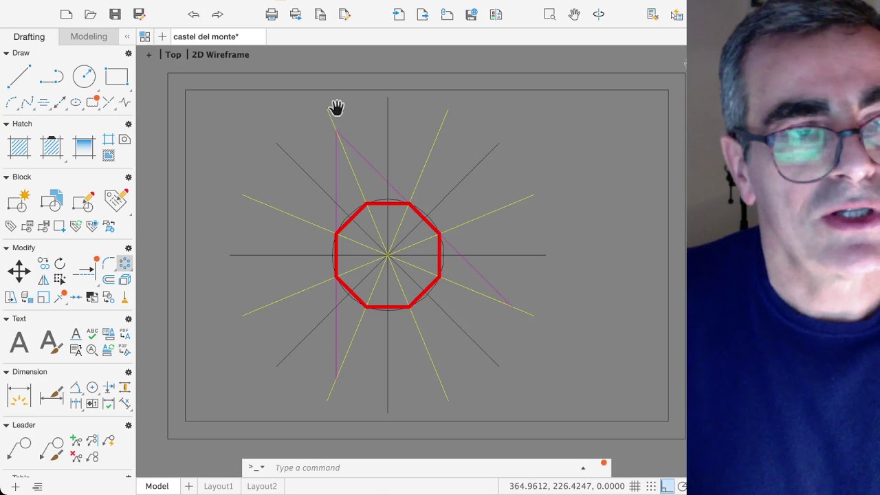 32 Schema di pianta di Castel del Monte
