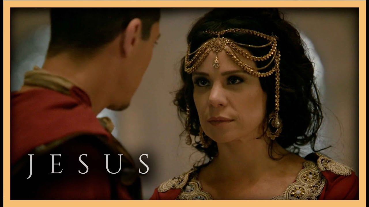 Longinus pede Salomé em casamento e Herodiade impõe uma condição | NOVELA JESUS