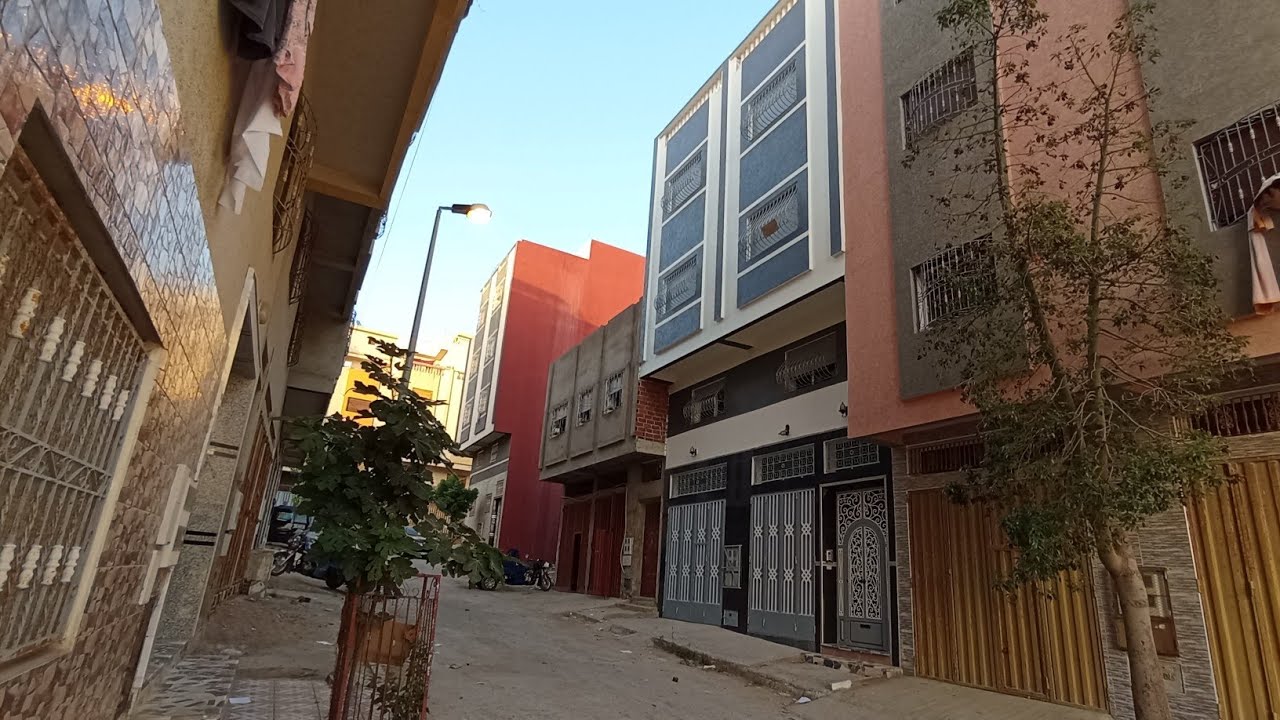 دار كتحمق 🏣 مساحة 81مترمحفضةبالفراش ديالها الروعة والجمال 💥 تجزئة الحلو العوامة0703640826طنجة💯👍