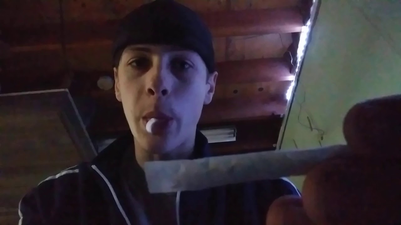 How to make a joint when you're out of rolling paper (simplest easiest way)