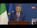 Panetta (Bankitalia): "Calo demografico pesa sul lavoro, serve flusso maggiore di immigrati reg...