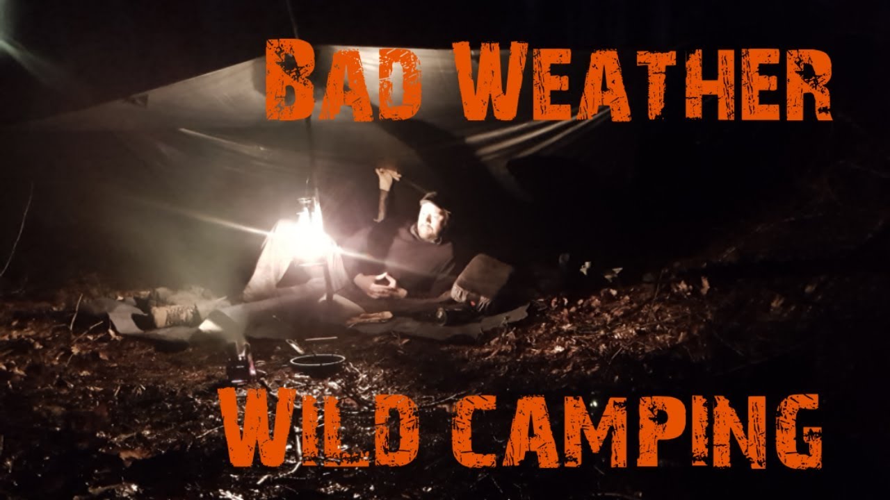 DD 3x3 tarp shelter. Wild Camping in really bad weather. Cheap folding