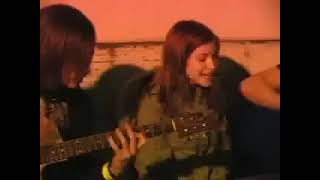 Paramore - Emergency (Acoustic)