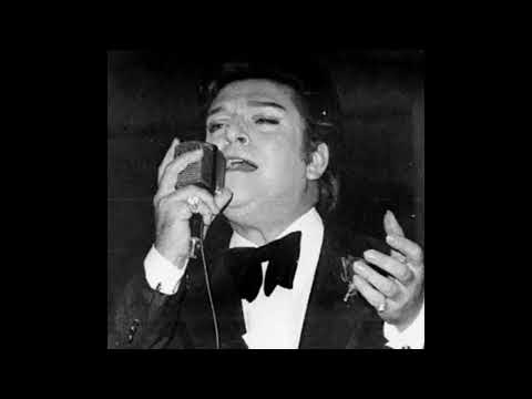 Zeki Müren - Nasıl Geçti Habersiz