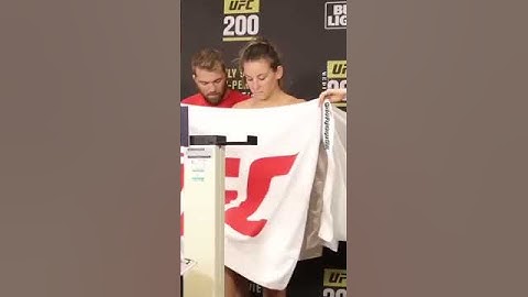 UFC 최악의 타울 사건 ㄷㄷ