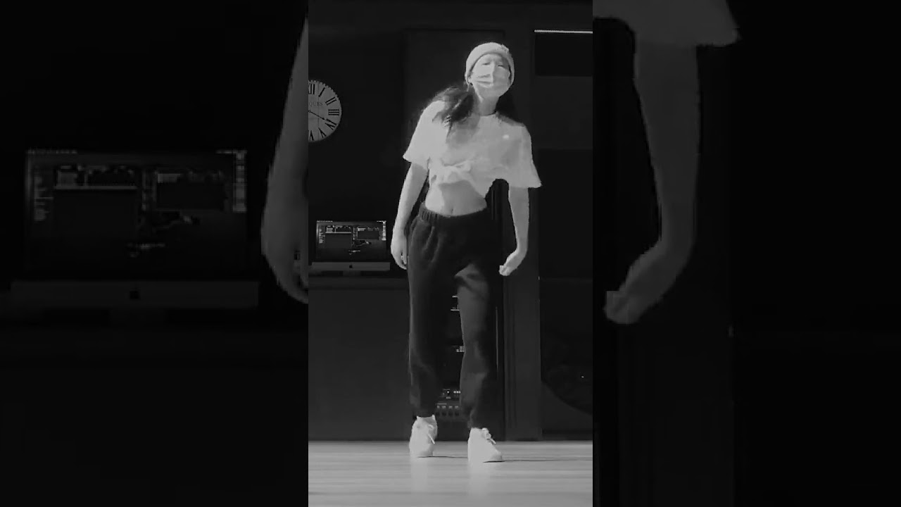 Jennie solo dance Practice - YouTube