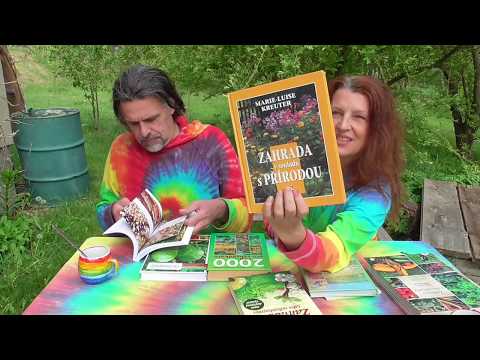 Video: Knihy Na Zahradě