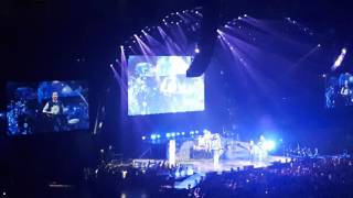 Video thumbnail of "Nickelback live in Munich 2016   Dirty Laundry"