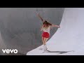 Maggie Rogers - Give A Little (Behind The Scenes)