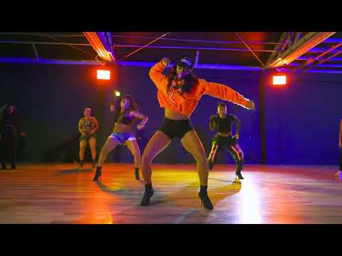 Sensational | Chris Brown | Aliya Janell and Ary Davenport Choreography | Queens N Lettos