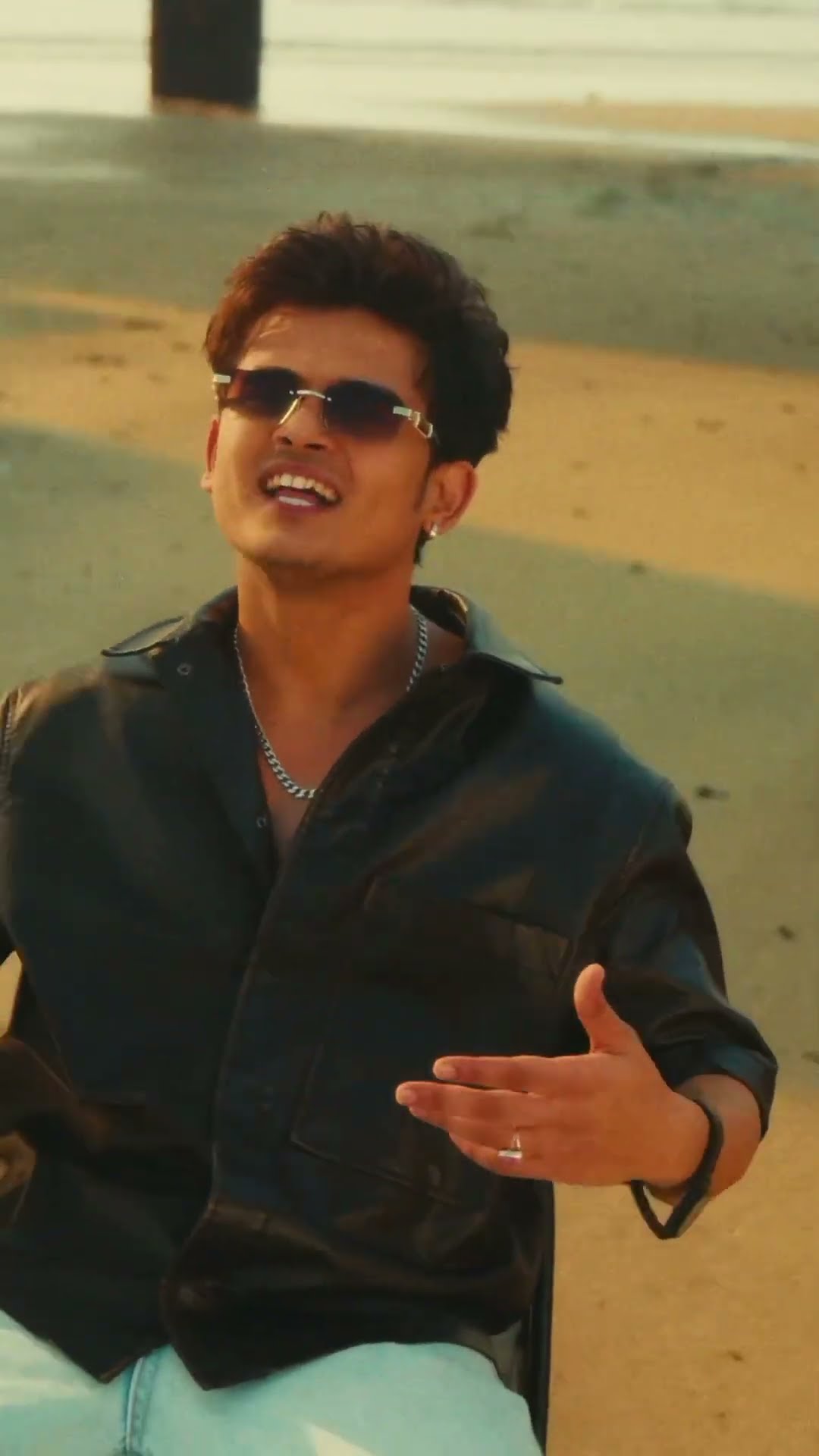 Mere utte akh bhawe hath  rakhtu Ni thoda jeha haq tan adaa karde #cherish