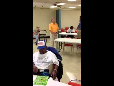 Lucy sings for veterans Kerri pomarolli a daughter