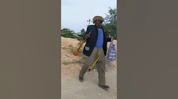 NAJIKUBARI SANA BORINGO EZIZAA WAZEE 