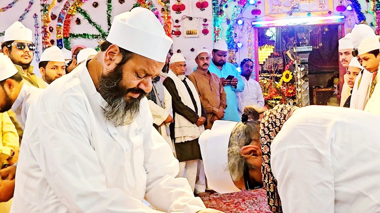 “Aise Dinan Barkha Rut 🌧️ | दिल तोड़ देने वाली कव्वाली 💔 | Urs-e-Mashhoodi 2025 | Safipur Sharif” 🙏