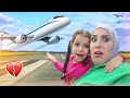 My Daughter Is On The Plane For The First Time She Cried 
